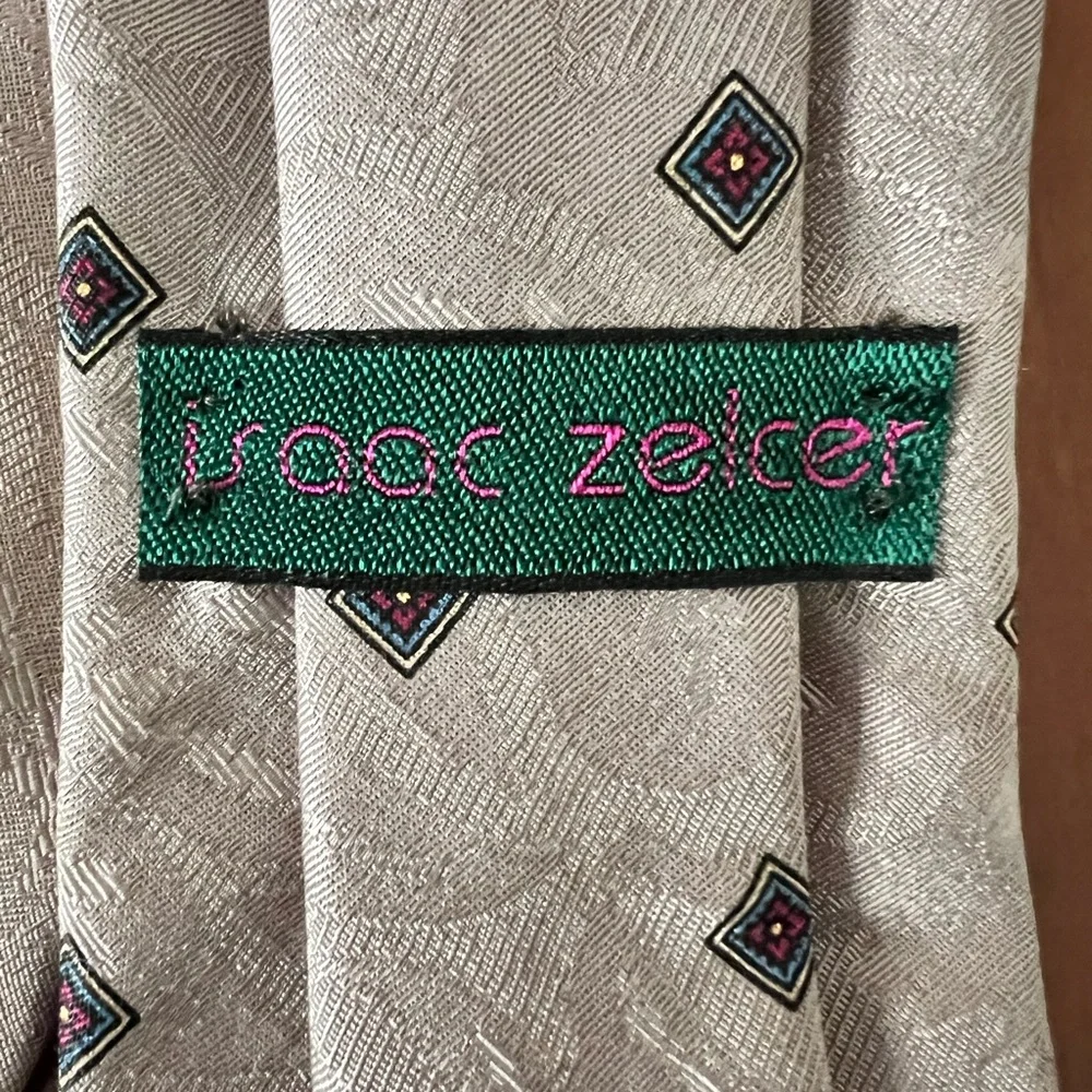 Isaac Zelcer Men’s silk wool necktie